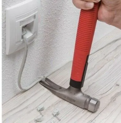 Wiha 42071 Electricians Compact Steel Claw Hammer With Ergonomic Handle 300g - Image 3