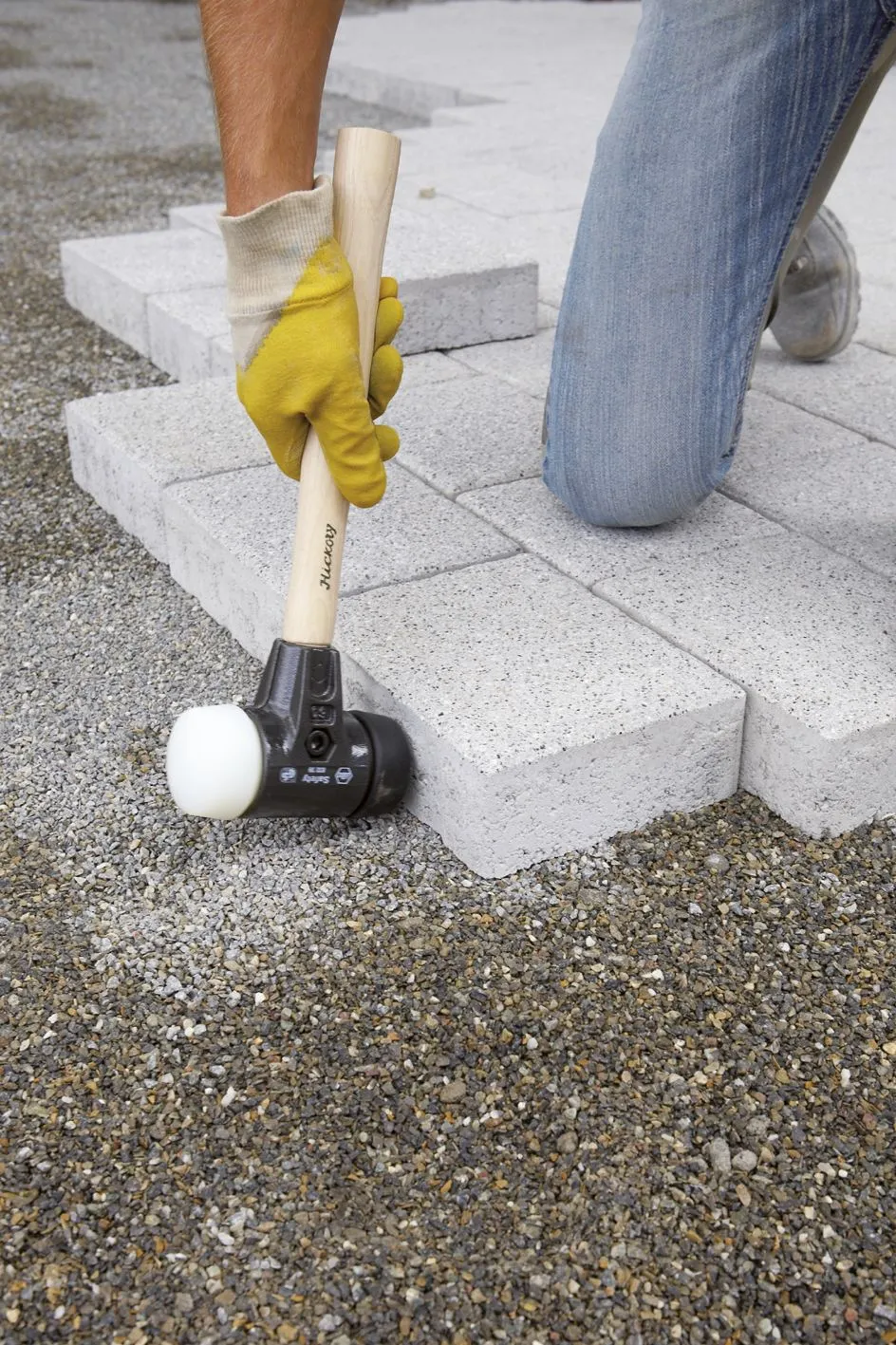 Wiha 44008 8 Piece Soft-Faced Hammer Set With Assorted Hammer Faces - Image 2