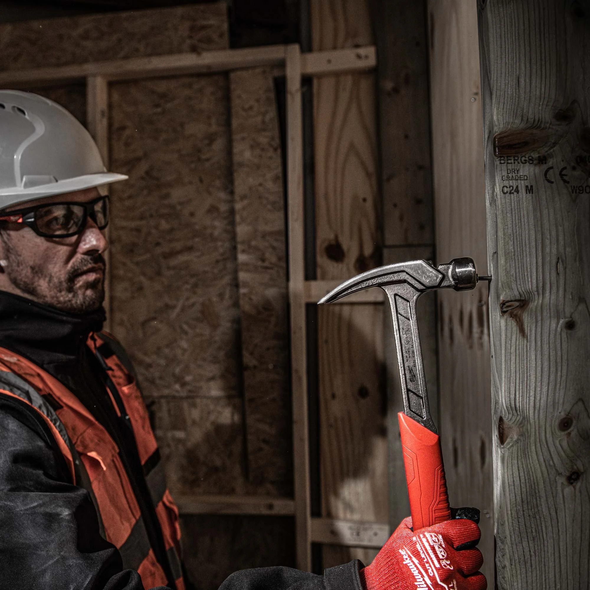 Milwaukee 4932478654 Steel Rip Claw Hammer 20oz / 570g - Image 3