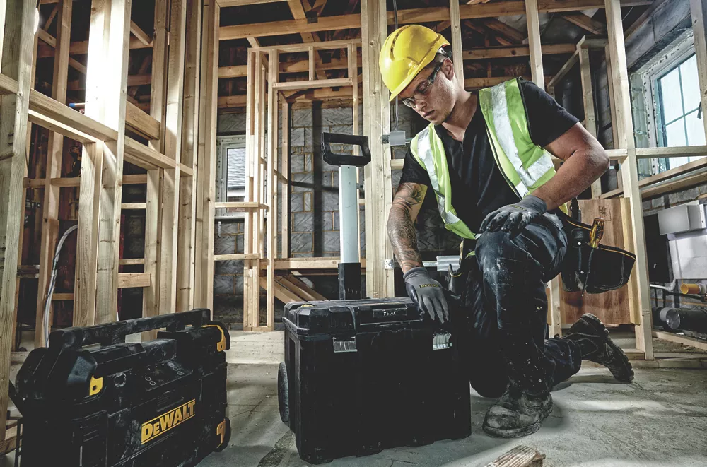 DeWalt TSTAK 3-in-1 Rolling Workshop - Image 9