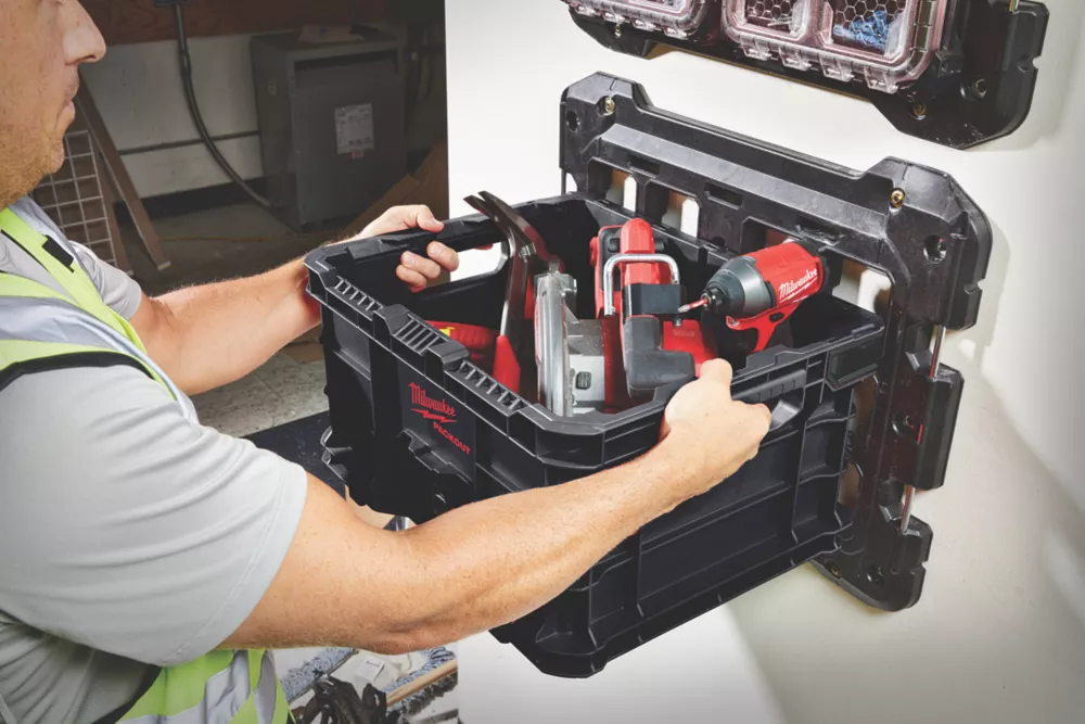 Milwaukee PACKOUT Crate 16 1/2" - Image 3