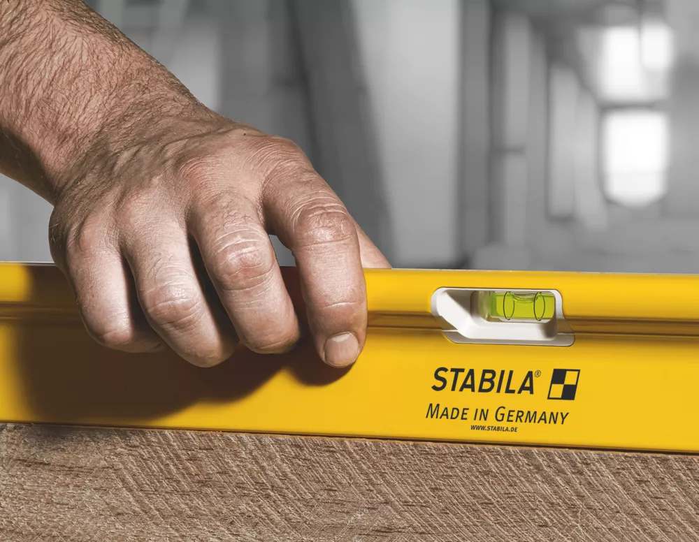 Stabila R-Type Spirit Level 48" (122cm) - Image 5