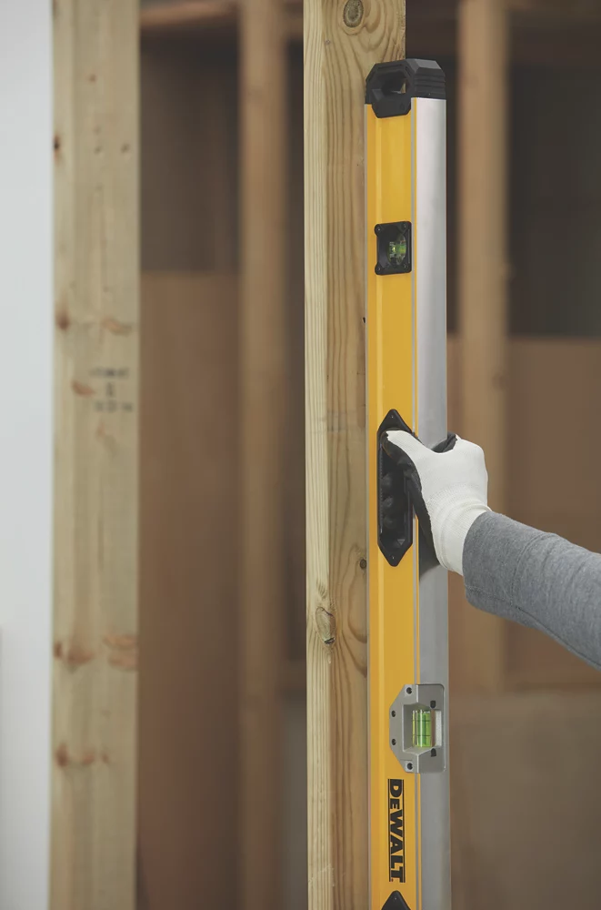 DeWalt Box Beam Level Set 3 Pieces - Image 3