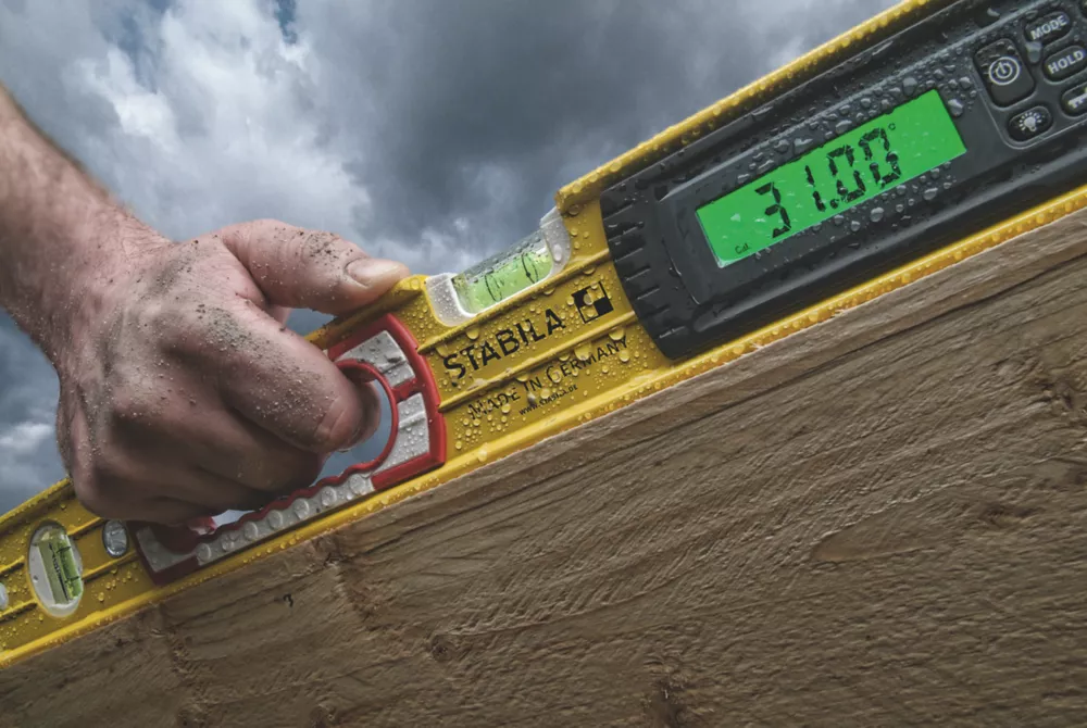 Stabila 196-2 Electronic Spirit Level 24" (60cm) - Image 5