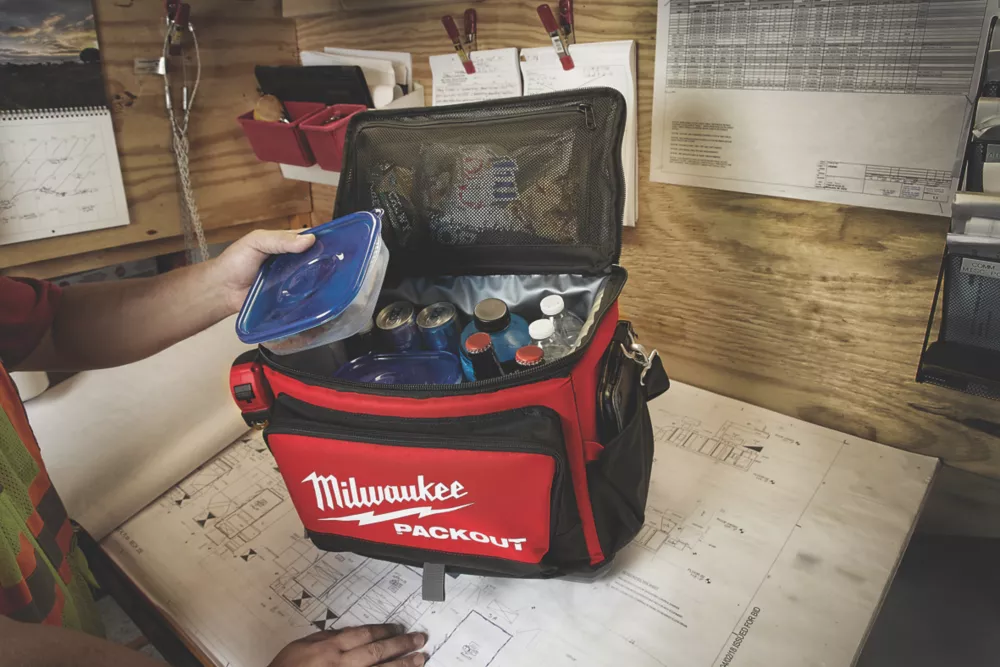 Milwaukee PACKOUT 15Ltr Cooler - Image 3