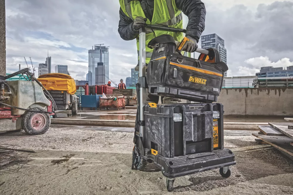 DeWalt TSTAK Soft Storage Tote 17.7" - Image 6